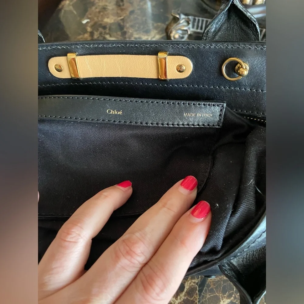 Chloe - EUC Little Alice 2-way handbag in black and tan color scheme, 2 tone - Picture 7 of 13